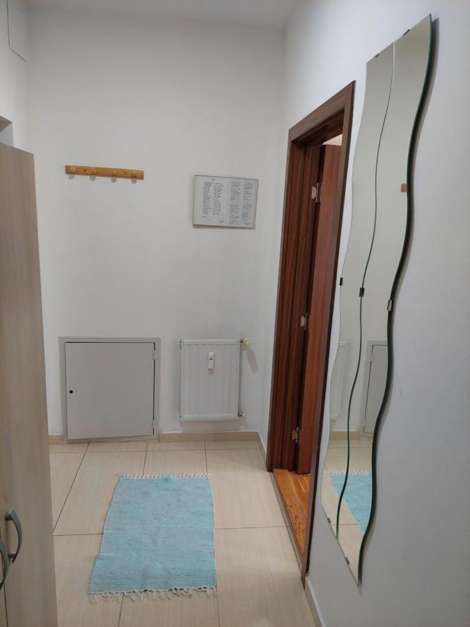 Ferienwohnung Smiley 2 - Subotica Centar Exterior foto